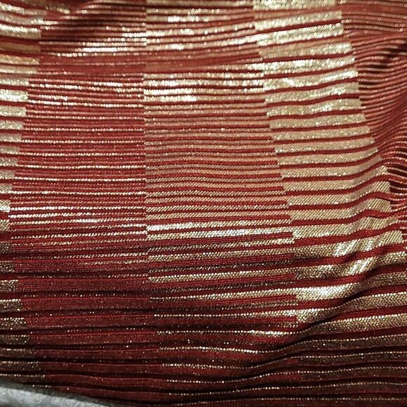 Espresso red and Metallic gold shimmer striped dress - Picture 6 of 6